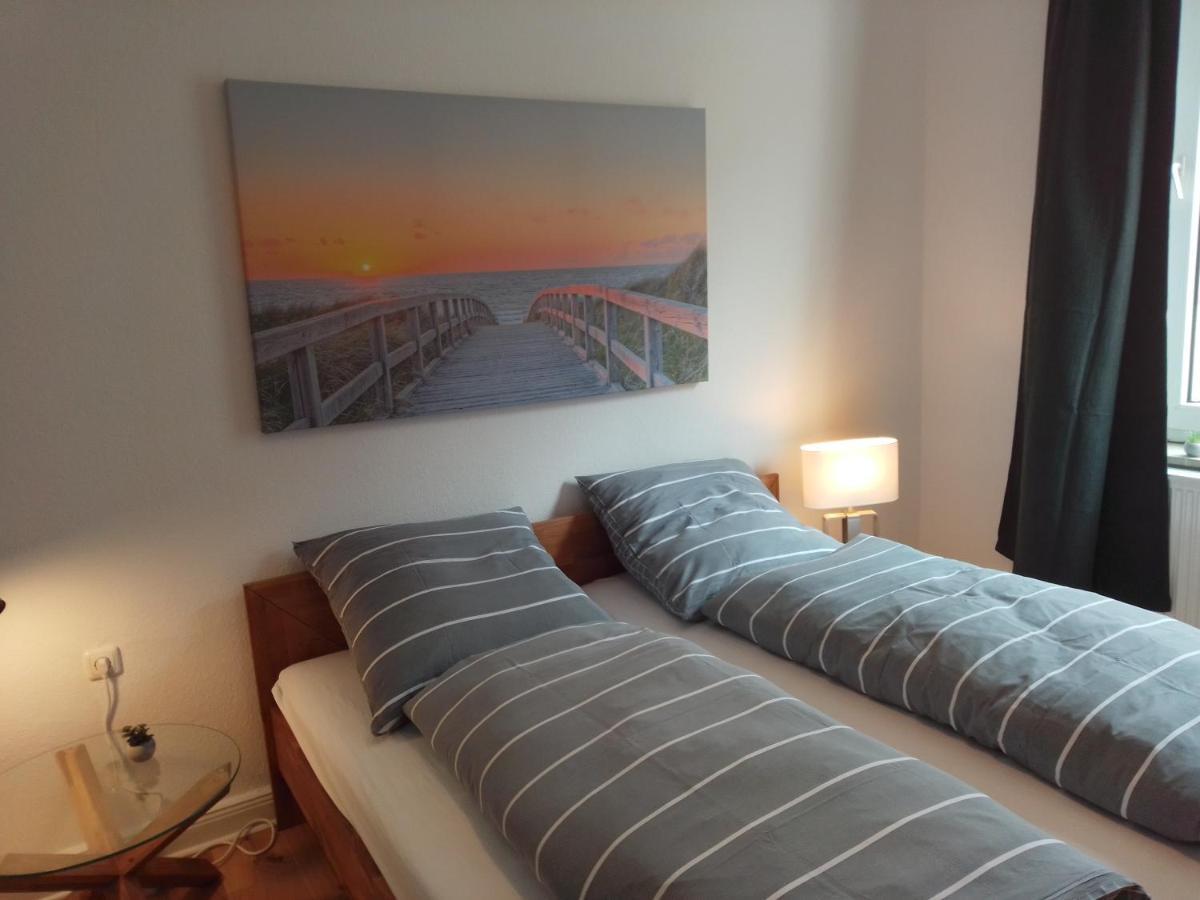 Sailing City Oak Line Kiel Bagian luar foto